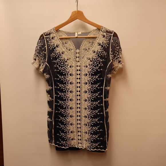 Ultra Pink Dress Blouse Gauzy Overlay with Lace Short Sleeves Very Pretty - Picture 1 of 15